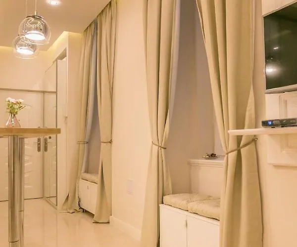 Panni Stylish Two Bedroom Flat By Andrassy Street Lägenhet Budapest