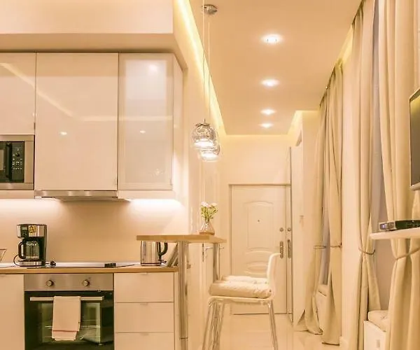 Panni Stylish Two Bedroom Flat By Andrassy Street Lägenhet *