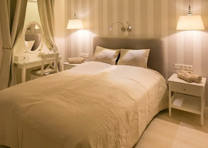 Apartment Panni Stylish Two Bedroom Flat By Andrassy Street *